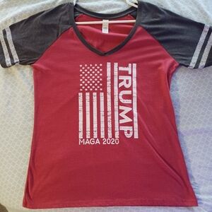 Donald Trump Ladies Tshirt Medium Short Sleeve V Neck Cotton District Red Flag